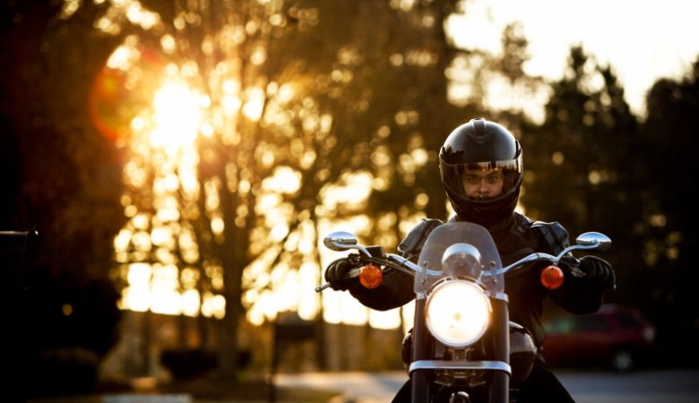 Roupa para andar de moto: saiba qual é a melhor!